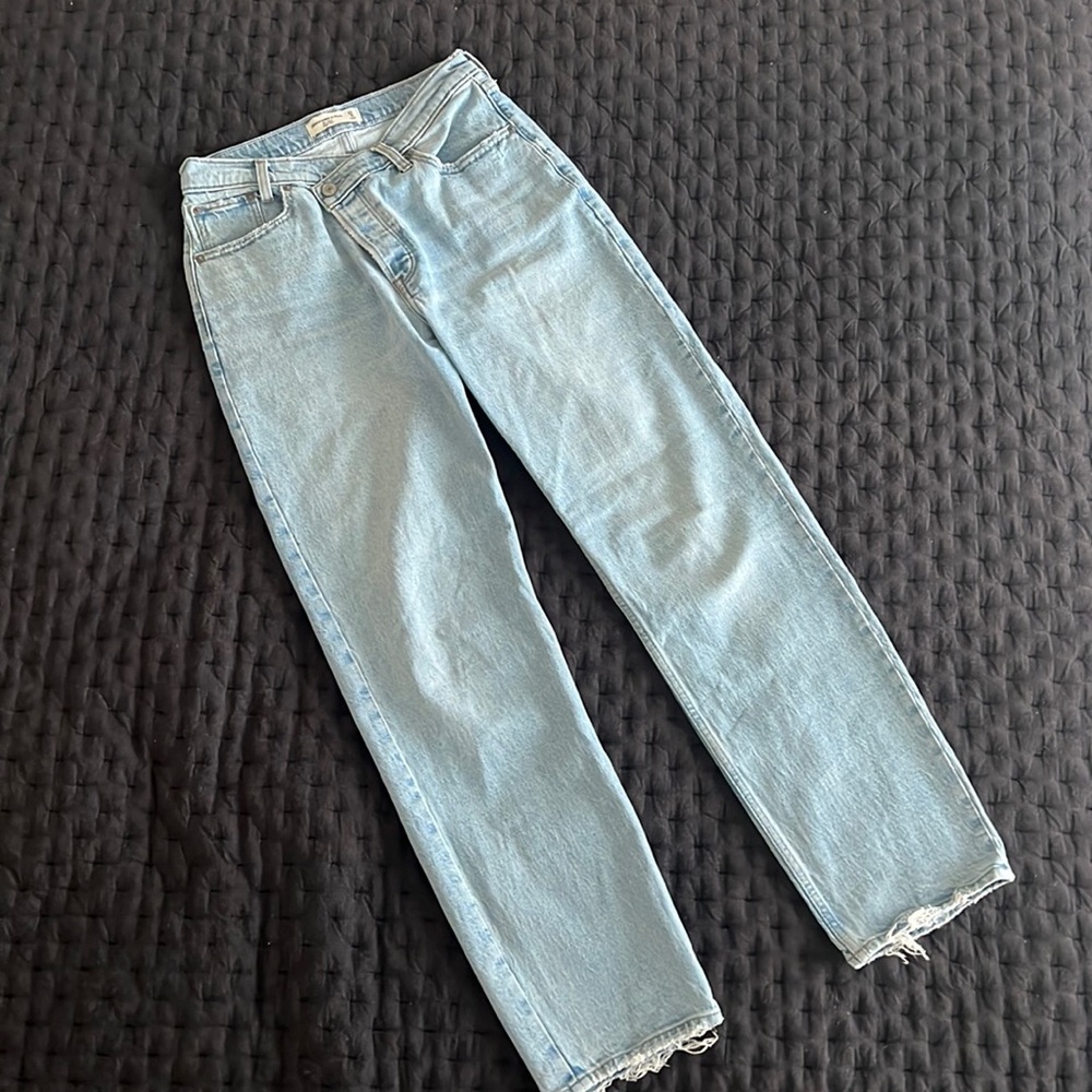 Abercrombie & Fitch “The Dad High Rise” Jean